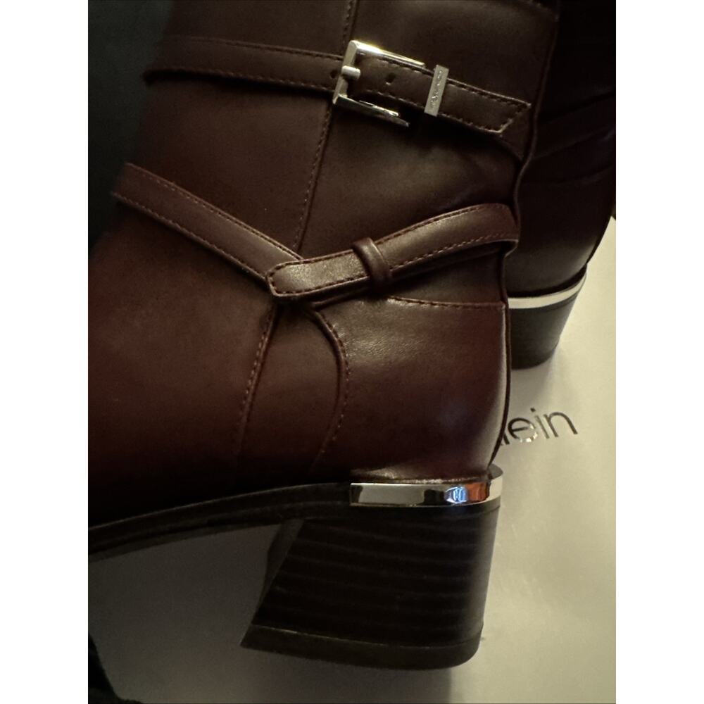 Calvin Klein Women's Jasen Buckle Strap Block Heel Booties Dark Red Sz 5.5 M NIB - Picture 3 of 8